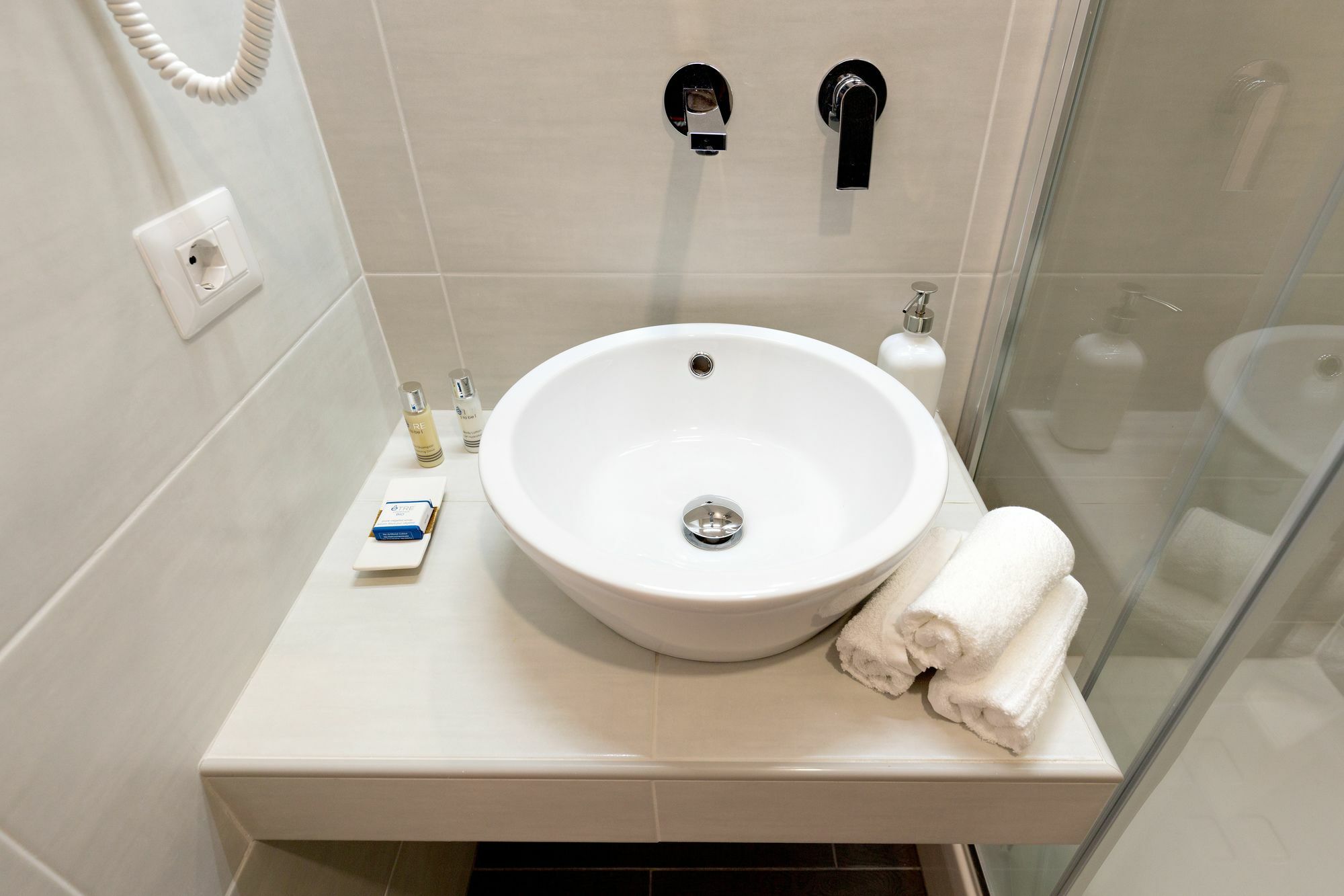 Dolce Luxury Rooms Рим Екстер'єр фото