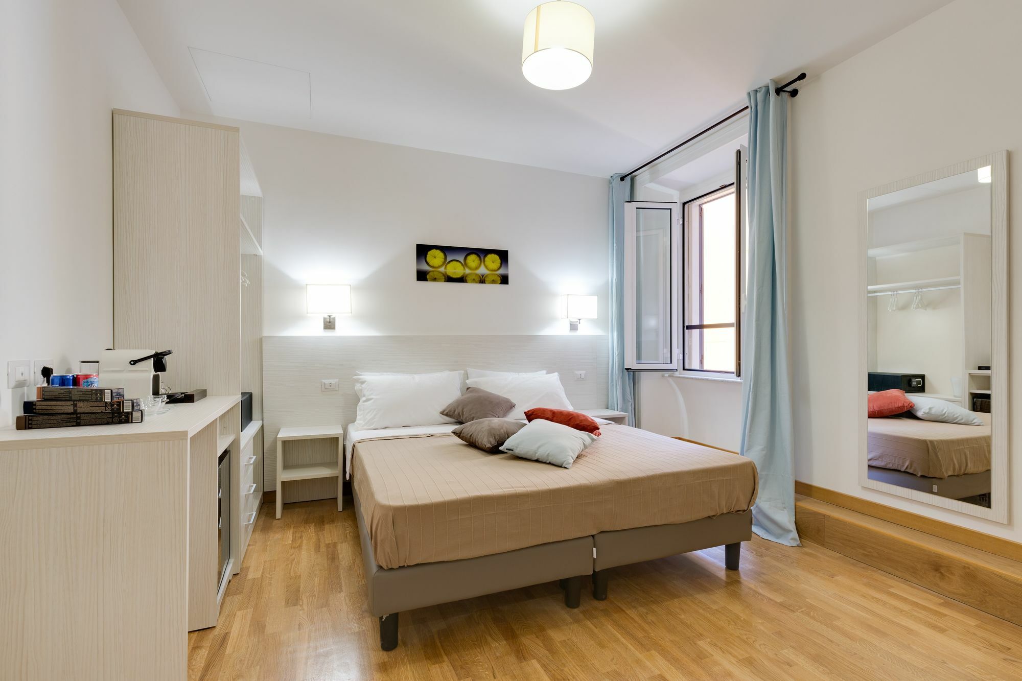 Dolce Luxury Rooms Рим Екстер'єр фото