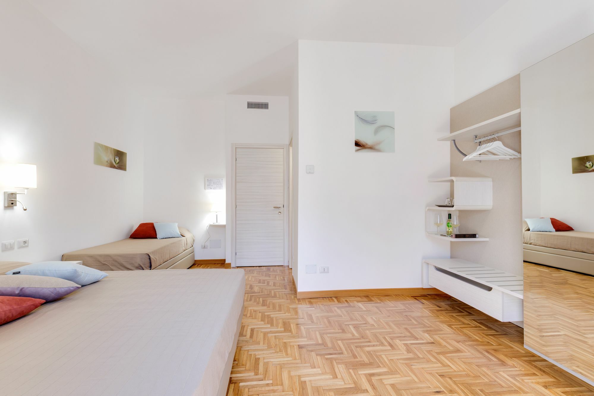 Dolce Luxury Rooms Рим Екстер'єр фото