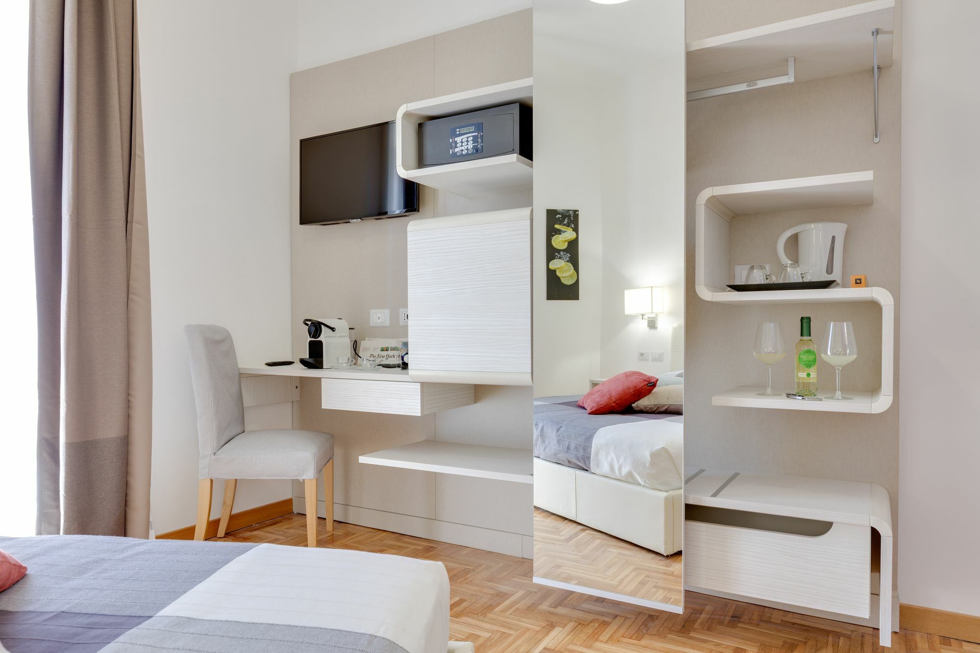 Dolce Luxury Rooms Рим Екстер'єр фото